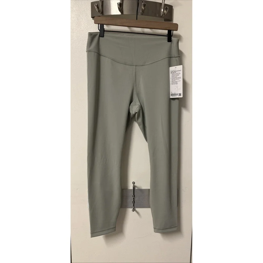 Lululemon Size 14 Wunder Under Smooth Cover High Rise Tight FDGN 25